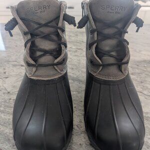 Sperry  Saltwater Duck Boot Used Only Once Size 6.5